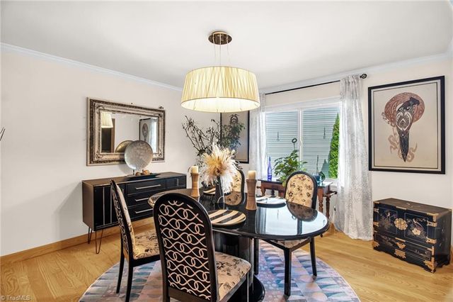 905 Northshore Court, High Point, NC 27265