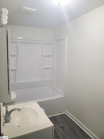 1998 Old Grove Road, Piedmont, SC 29673