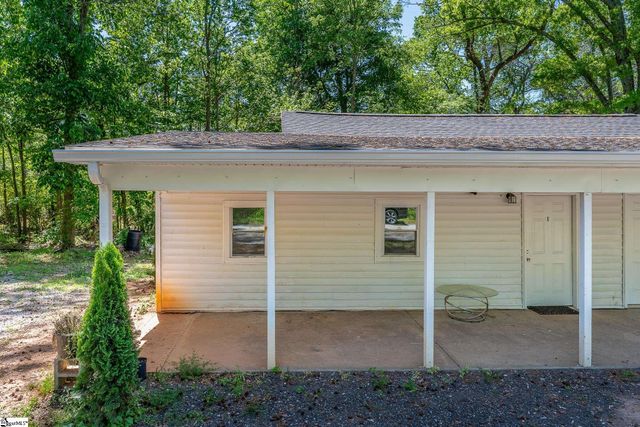 1998 Old Grove Road, Piedmont, SC 29673
