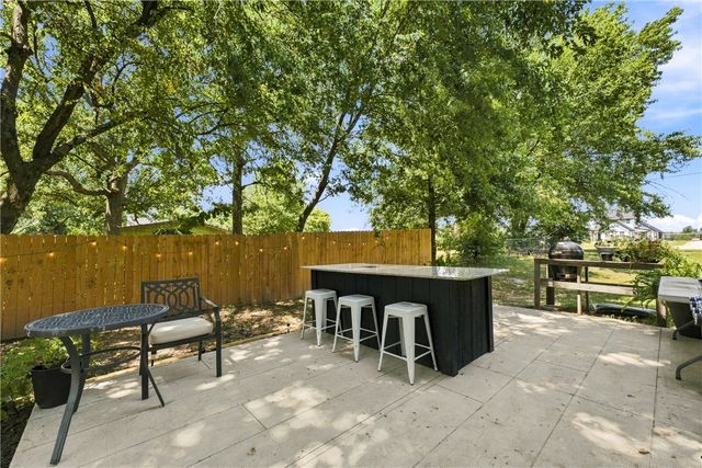 2515 Wildcat Creek Boulevard, Springdale, AR 72762