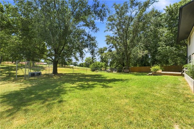 2515 Wildcat Creek Boulevard, Springdale, AR 72762