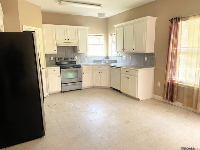 12204 Tallow Ridge Dr, Gonzales, LA 70737