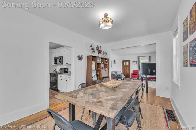 200 Simpson Street, Grass Lake Village, MI 49240