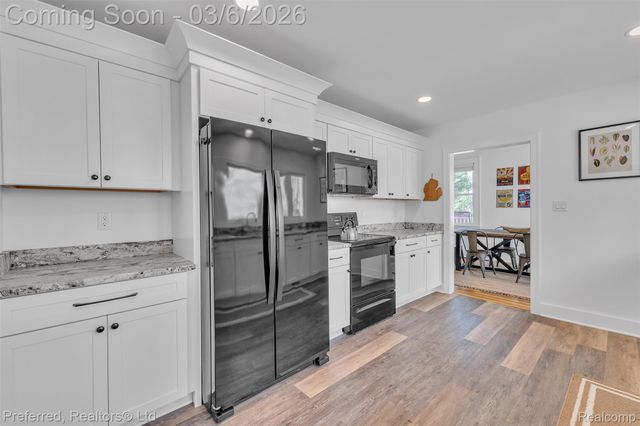 200 Simpson Street, Grass Lake Village, MI 49240