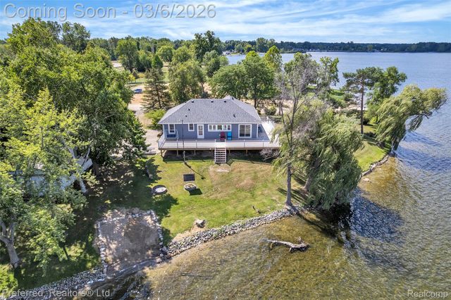 200 Simpson Street, Grass Lake Village, MI 49240