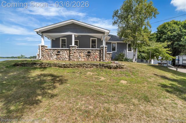 200 Simpson Street, Grass Lake Village, MI 49240
