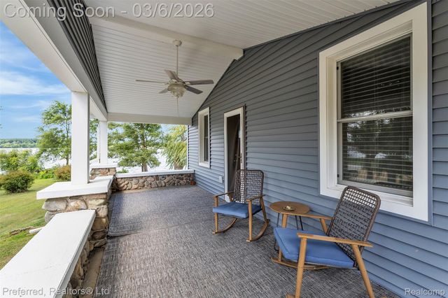 200 Simpson Street, Grass Lake Village, MI 49240