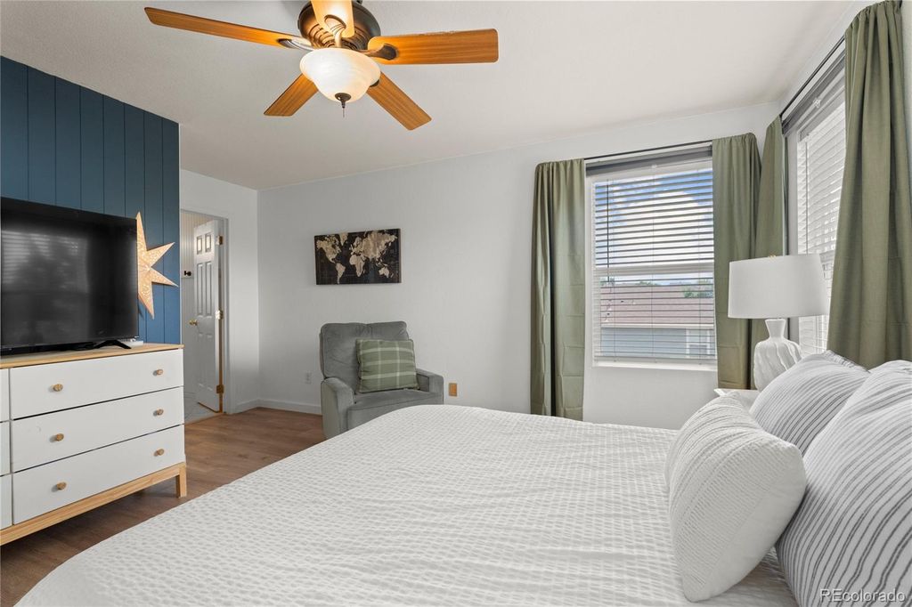 Image 16 of property listing at 5350 S Picadilly Court, Aurora, CO 80015