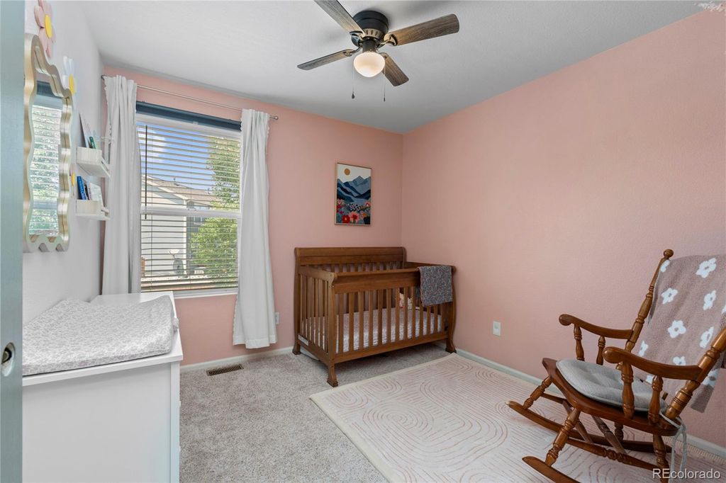 Image 24 of property listing at 5350 S Picadilly Court, Aurora, CO 80015