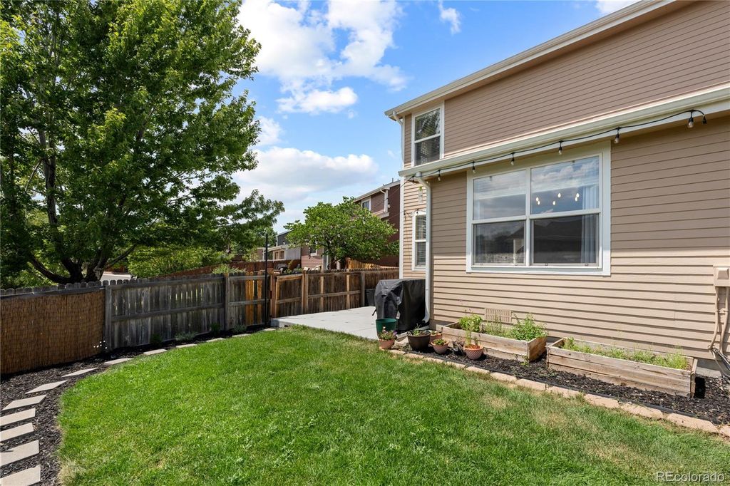 Image 28 of property listing at 5350 S Picadilly Court, Aurora, CO 80015