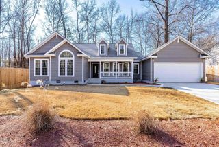 820 E Cardinal Drive, Fuquay Varina, NC 27526