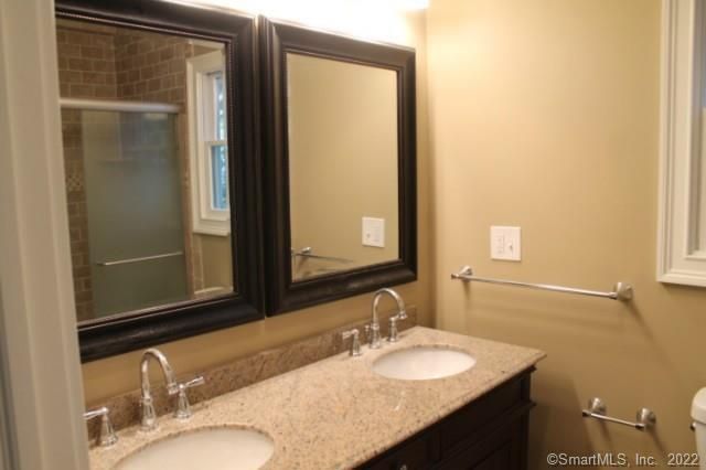 81 Woodridge Drive South, Stamford, CT 06902