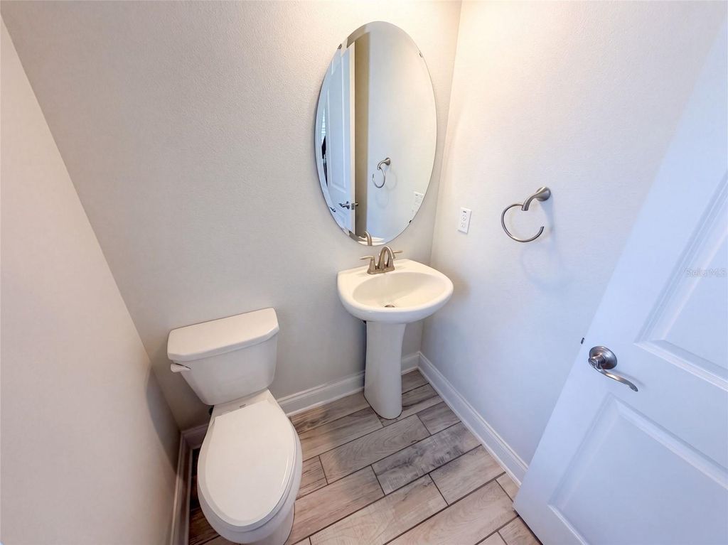 Image 19 of property listing at 7797 LAUREATE BOULEVARD, Orlando, FL 32827