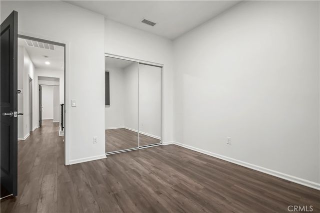 7619 N Patriot Way, Van Nuys, CA 91405