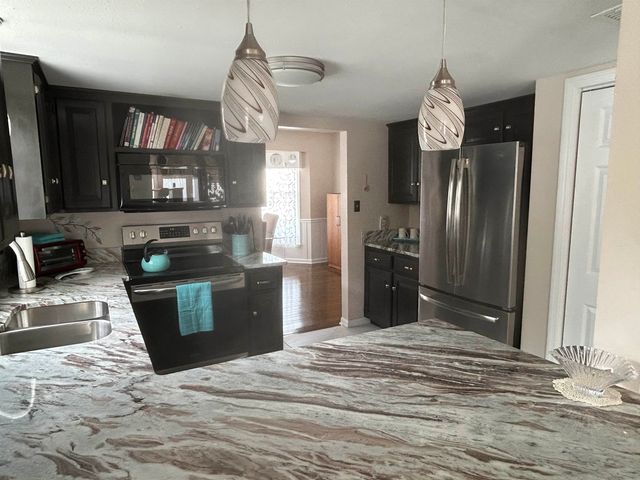 1575 Victoria Ln., Myrtle Beach, SC 29577