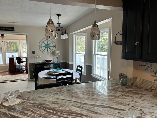 1575 Victoria Ln., Myrtle Beach, SC 29577