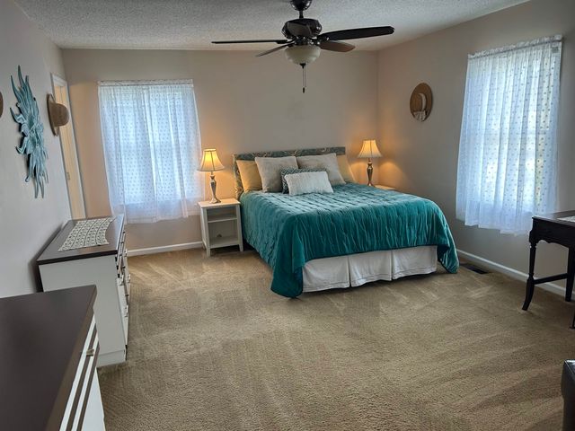 1575 Victoria Ln., Myrtle Beach, SC 29577