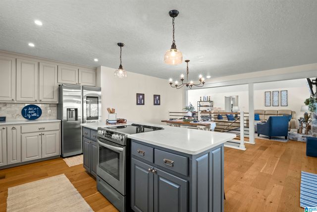 351 CANOE CREEK ROAD, Rainbow City, AL 35906