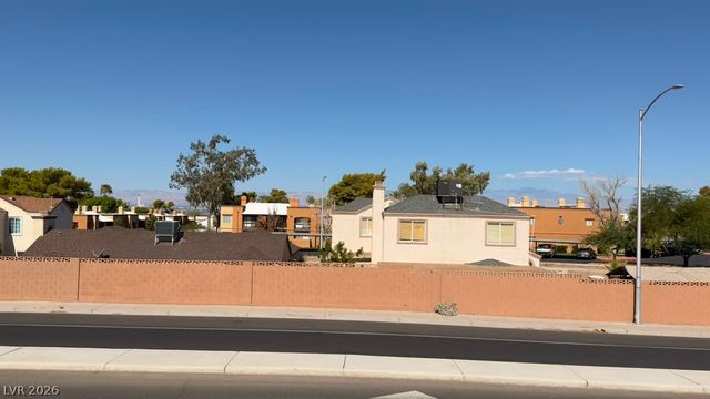 2050 North Los Feliz Street 102, Las Vegas, NV 89156