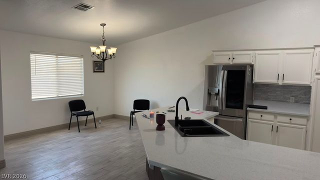 2050 North Los Feliz Street 102, Las Vegas, NV 89156