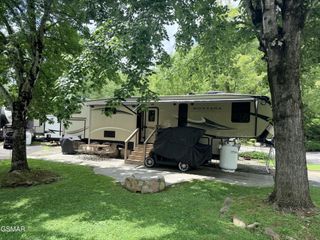 4229 E Parkway, Gatlinburg, TN 37738