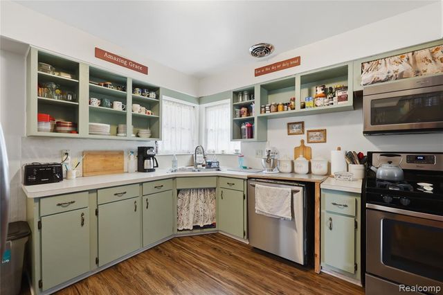 1289 Mulberry Street, Mount Clemens, MI 48043