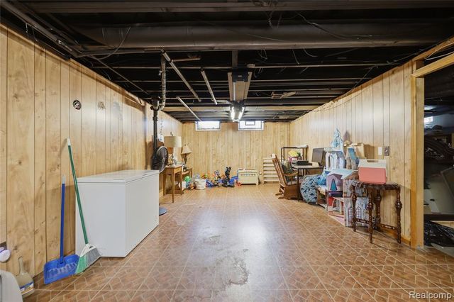 1289 Mulberry Street, Mount Clemens, MI 48043