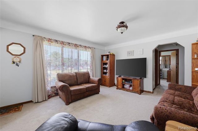 1289 Mulberry Street, Mount Clemens, MI 48043