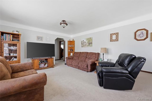 1289 Mulberry Street, Mount Clemens, MI 48043