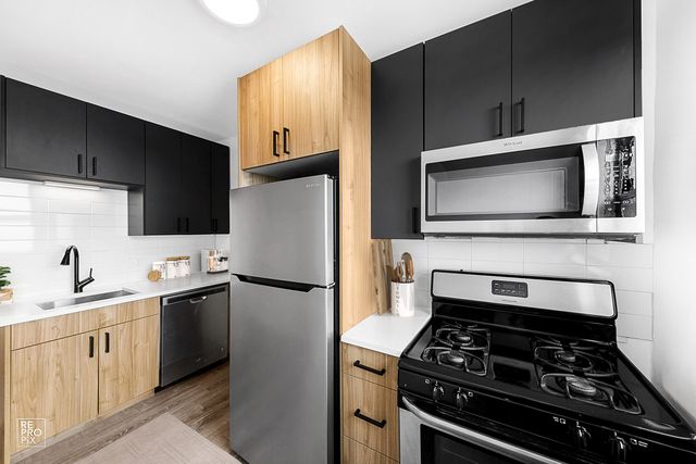 6230 N Kenmore Avenue 508, Chicago, IL 60660