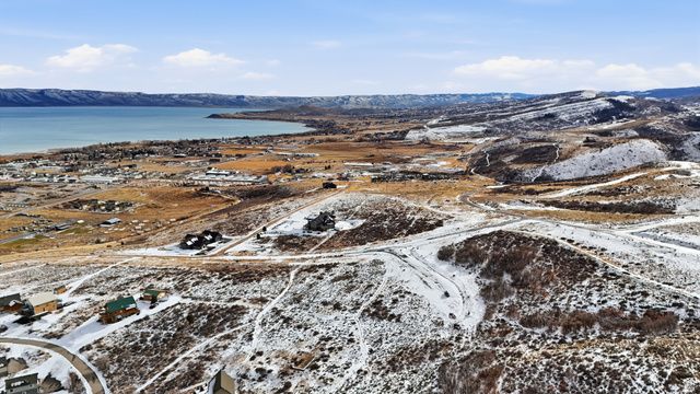 574 N CRESTVIEW DR, Garden City, UT 84028