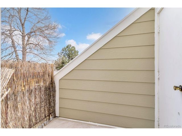 992 S Dearborn Way 12, Aurora, CO 80012