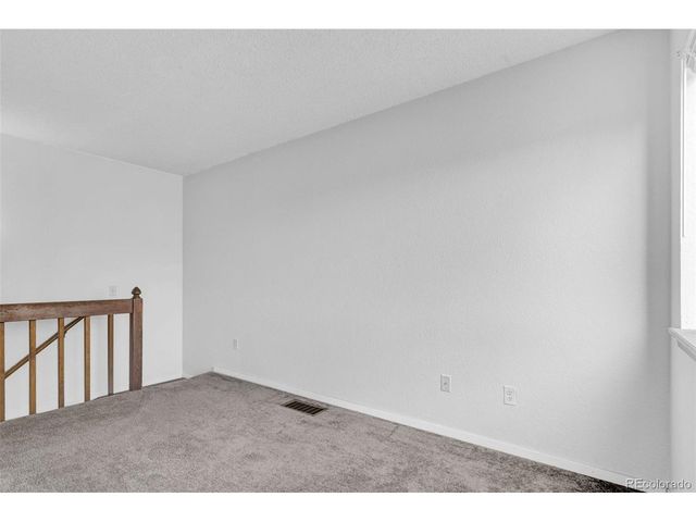 992 S Dearborn Way 12, Aurora, CO 80012