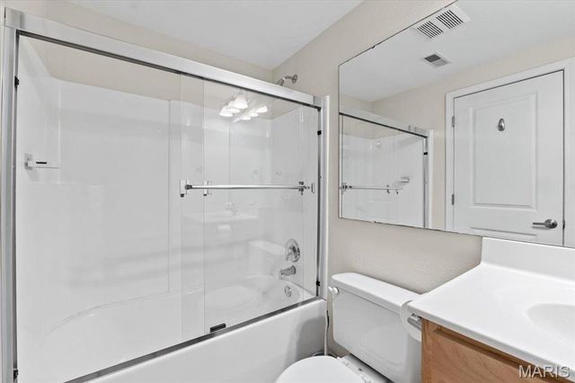 5330 Pershing Avenue 205, St Louis, MO 63112