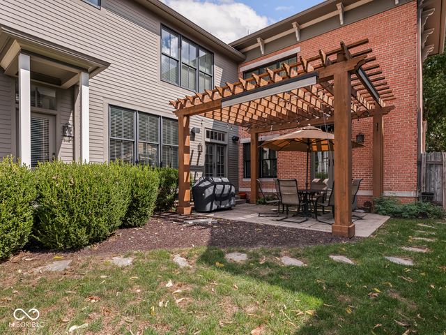 1548 Broadway Street, Indianapolis, IN 46202