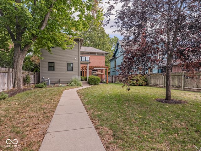 1548 Broadway Street, Indianapolis, IN 46202