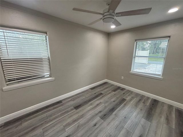 237 NE 11TH AVENUE, Ocala, FL 34470