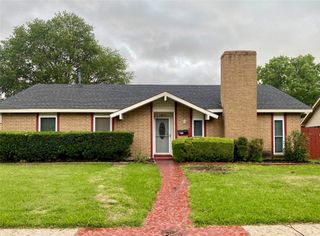 3817 Commonwealth Drive, Garland, TX 75043
