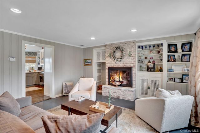197 Blackheath Road, Lido Beach, NY 11561