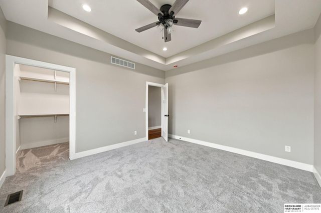 9520 Delano Drive, Lincoln, NE 68516