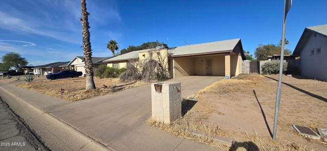 1719 N KADOTA Avenue, Casa Grande, AZ 85122