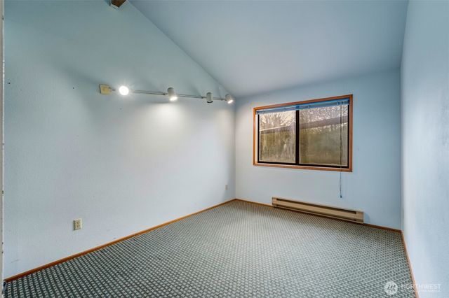 7172 Butler Hill Road, Burlington, WA 98233