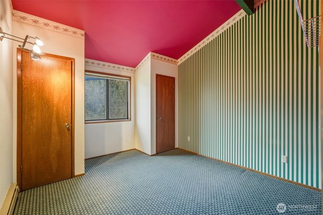 7172 Butler Hill Road, Burlington, WA 98233