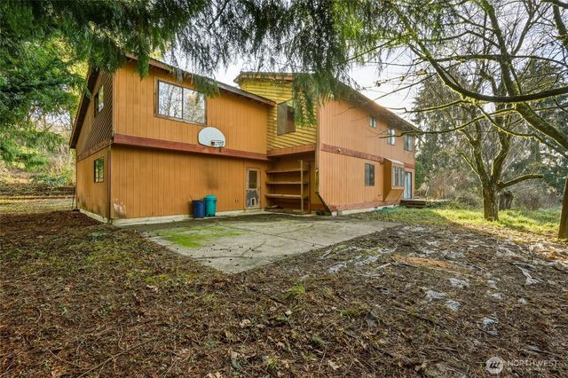 7172 Butler Hill Road, Burlington, WA 98233