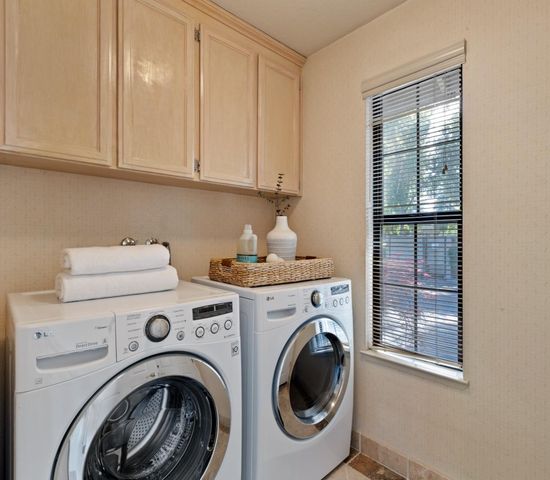 2477 Rebecca Lynn Way, Santa Clara, CA 95050