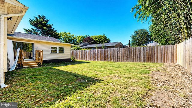 214 SCHOOL LN, Rio Grande, NJ 08242