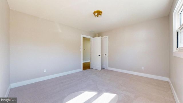 214 SCHOOL LN, Rio Grande, NJ 08242