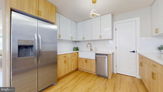 214 SCHOOL LN, Rio Grande, NJ 08242