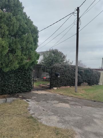 2824 Black Street, Houston, TX 77023