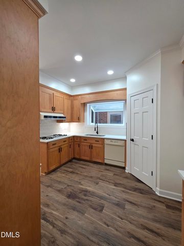 205 Coventry Lane, Cary, NC 27511